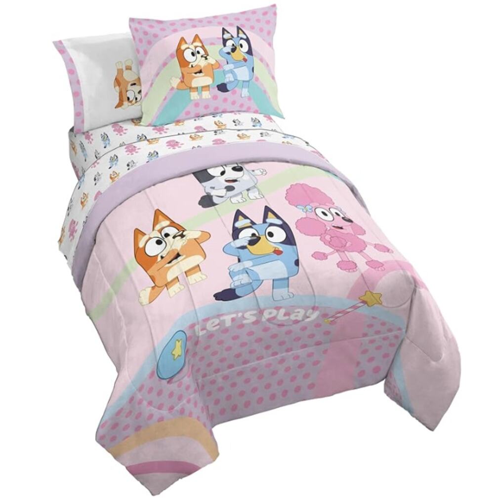NEW 7 Pc Full Kids Bed Set with Comforter, Sheets & Pillow Covers- Pink, Bluey